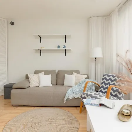 Central With Office By Renters Apartment Warsaw