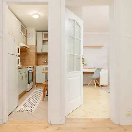 Apartment Central With Office By Renters Warsaw